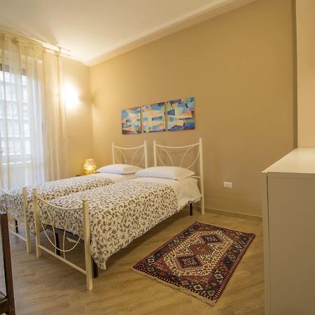Spezia 33 Apartment Turin Bagian luar foto